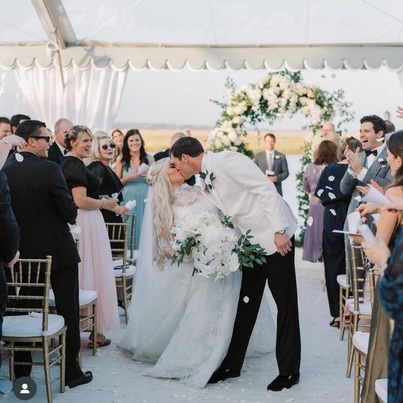 Meet your Posher, Anne - Picture 12 of 16